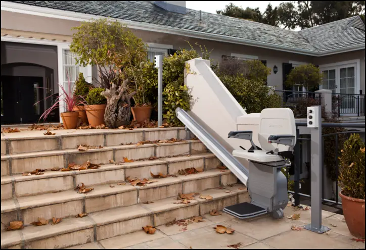 Installation dun monte escaliers stannah a REVIN dans les ARDENNES 08