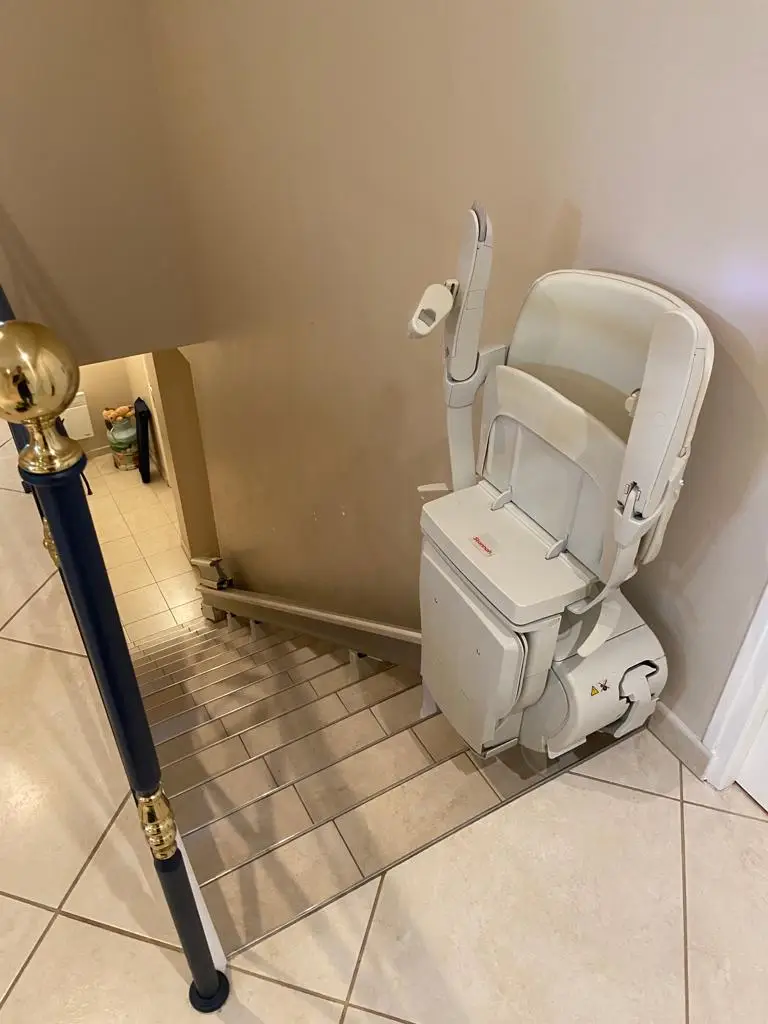 Monte escalier Stannah droit sur SOISSONS