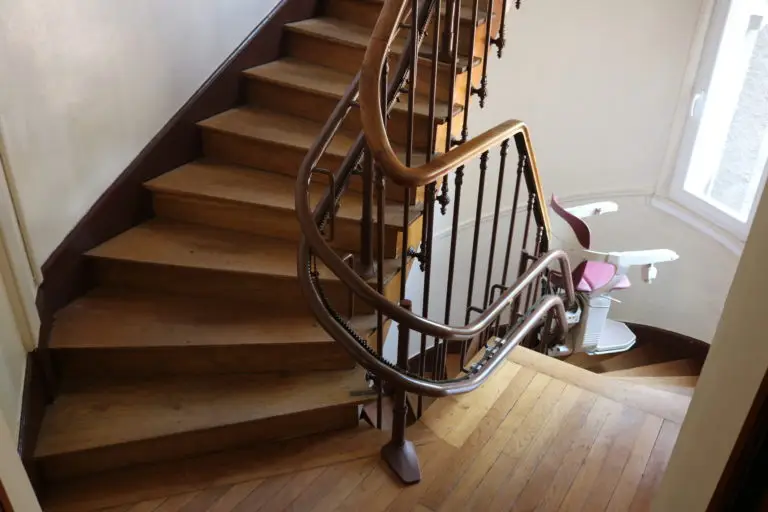 Monte escalier a REIMS