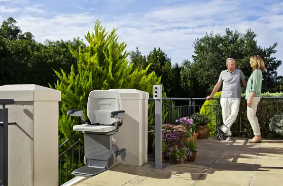 Monte escalier exterieur stannah