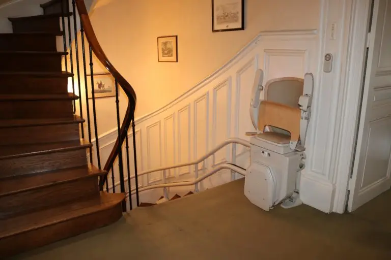 Monte escalier replie a REIMS