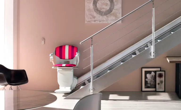 Monte escalier stannah droit