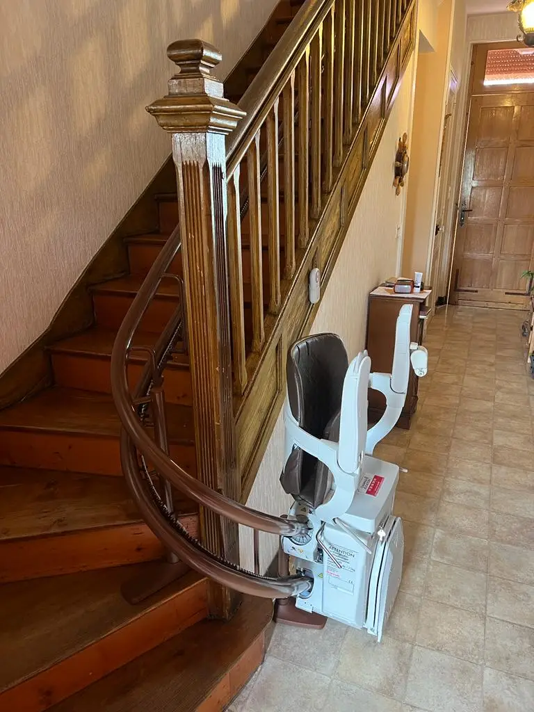 Monte escalier stannah replie