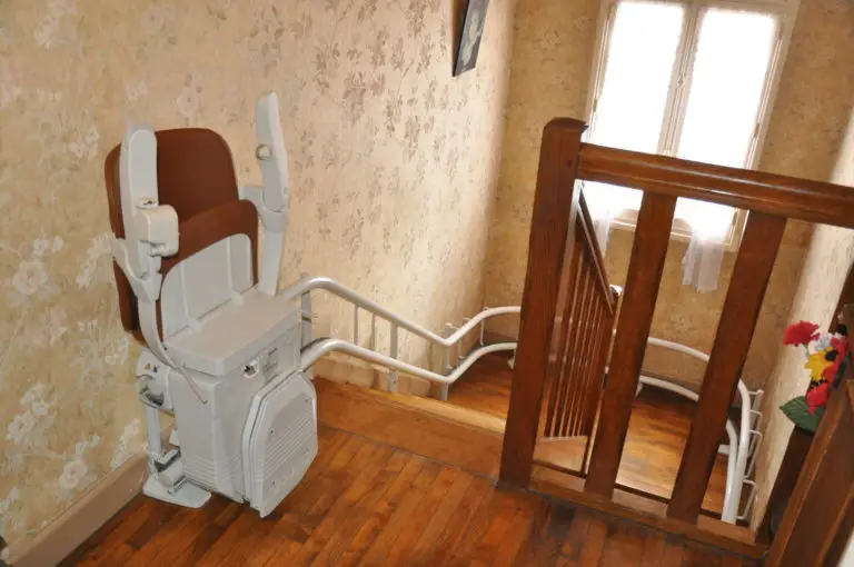 Monte esclier stannah a SAINT DIZIER replie