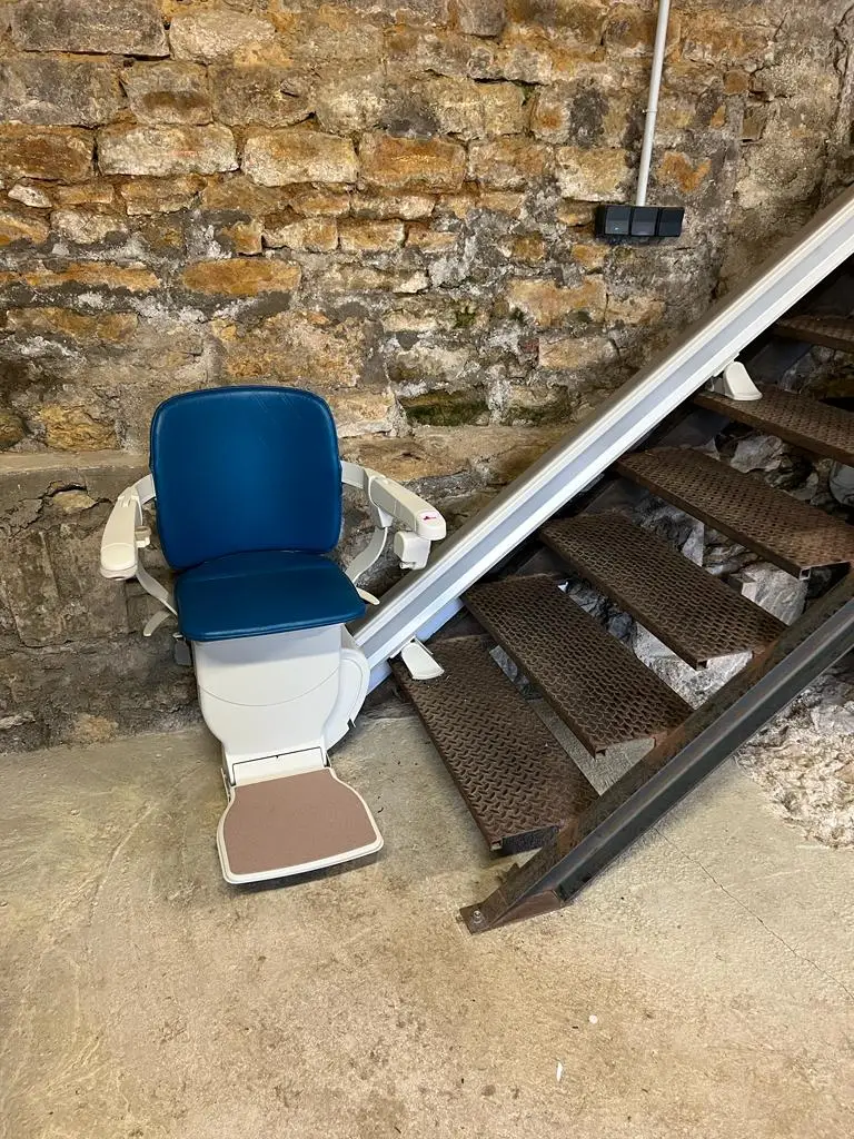 MonteescalierdroitStannahmono rail